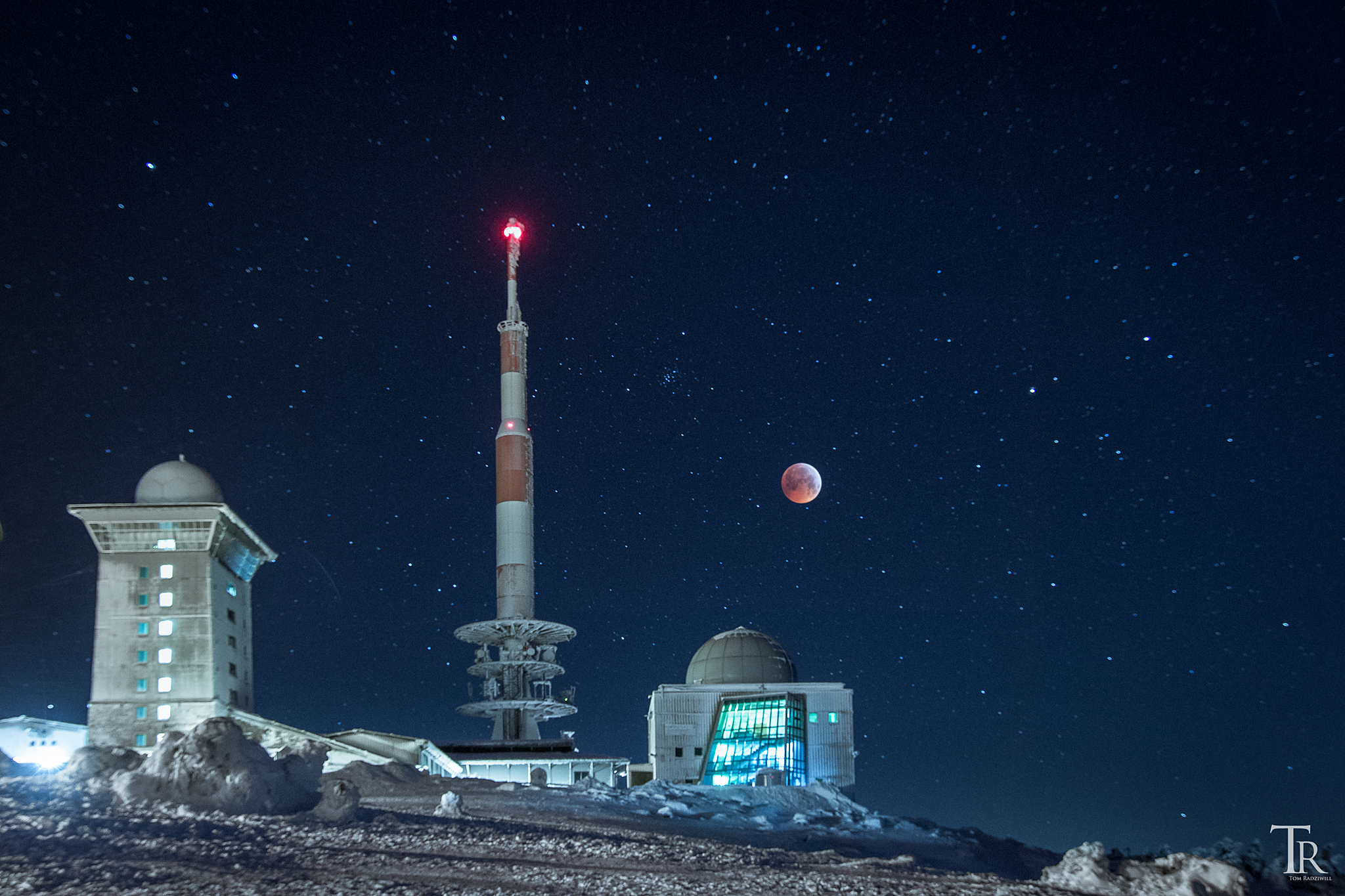 Du betrachtest gerade Mondfinsternis-Abenteuer auf dem Brocken (inkl. Hörbuch-Version)